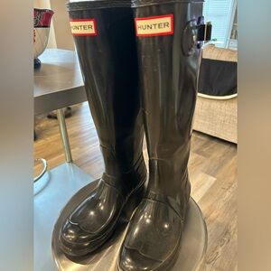 Hunter Glossy Black Tall Boots